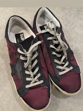 Golden Goose Burgundy And Black Low Top Sneakers Authentic Guaranteed EU39 8.5/9